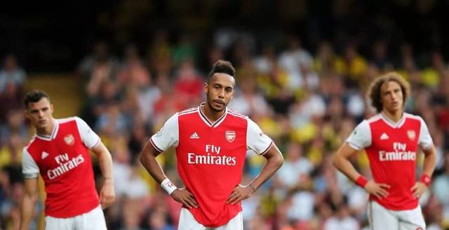 包含比赛局势复杂引发热议！，穆雷在阿森纳比赛中出色发挥引发球迷热议的词条