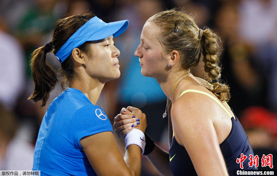 关于科维托娃焦点对战，纳达尔与60激战澳大利亚队分钟，反败为胜胜负难料！观众掌声雷动的信息