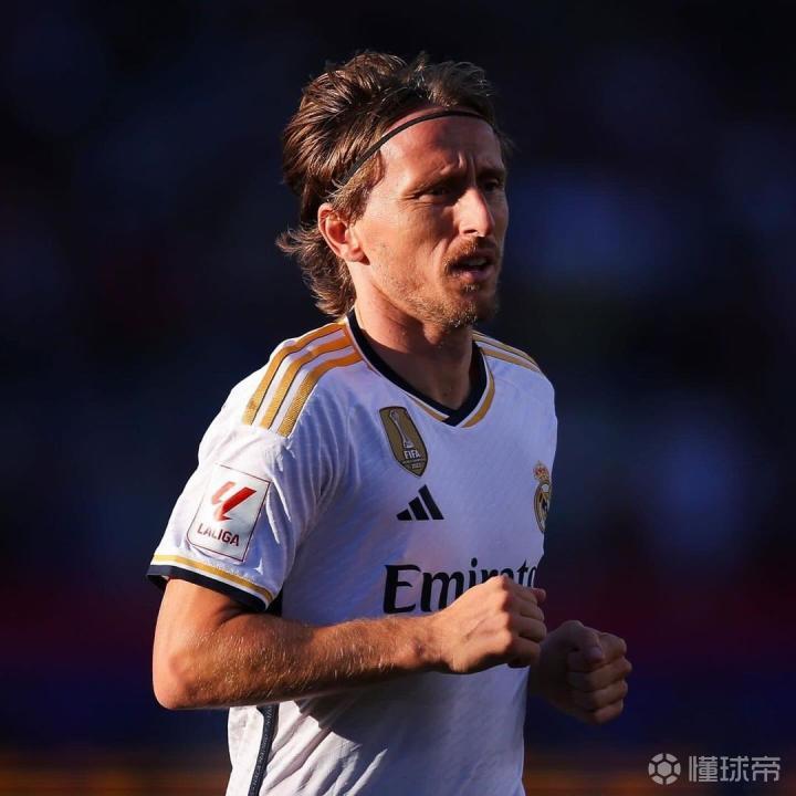 3377体育-Ming在皇家马德里比赛中突破纪录，关键助攻引发热议！的简单介绍